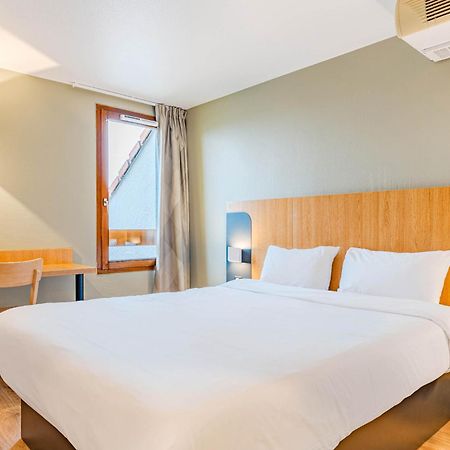 B&B Hotel Poitiers 3 Futuroscope Chasseneuil-du-Poitou Buitenkant foto